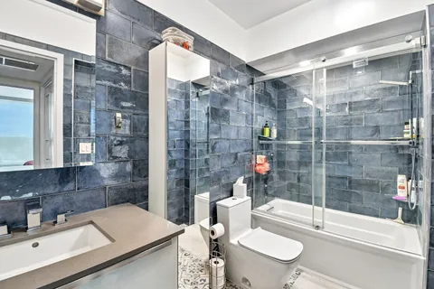 $495,000 | 3200 North Lake Shore Drive, Unit 410, Chicago, IL 60657