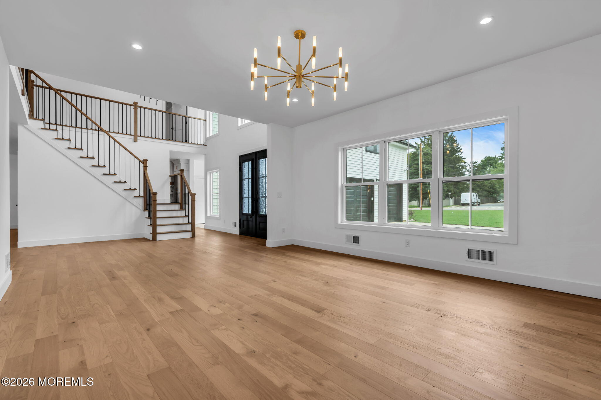 748 Holmdel Road Holmdel, NJ 07733 - Photo 9 of 48 67-web-or-mls-DSC01385
