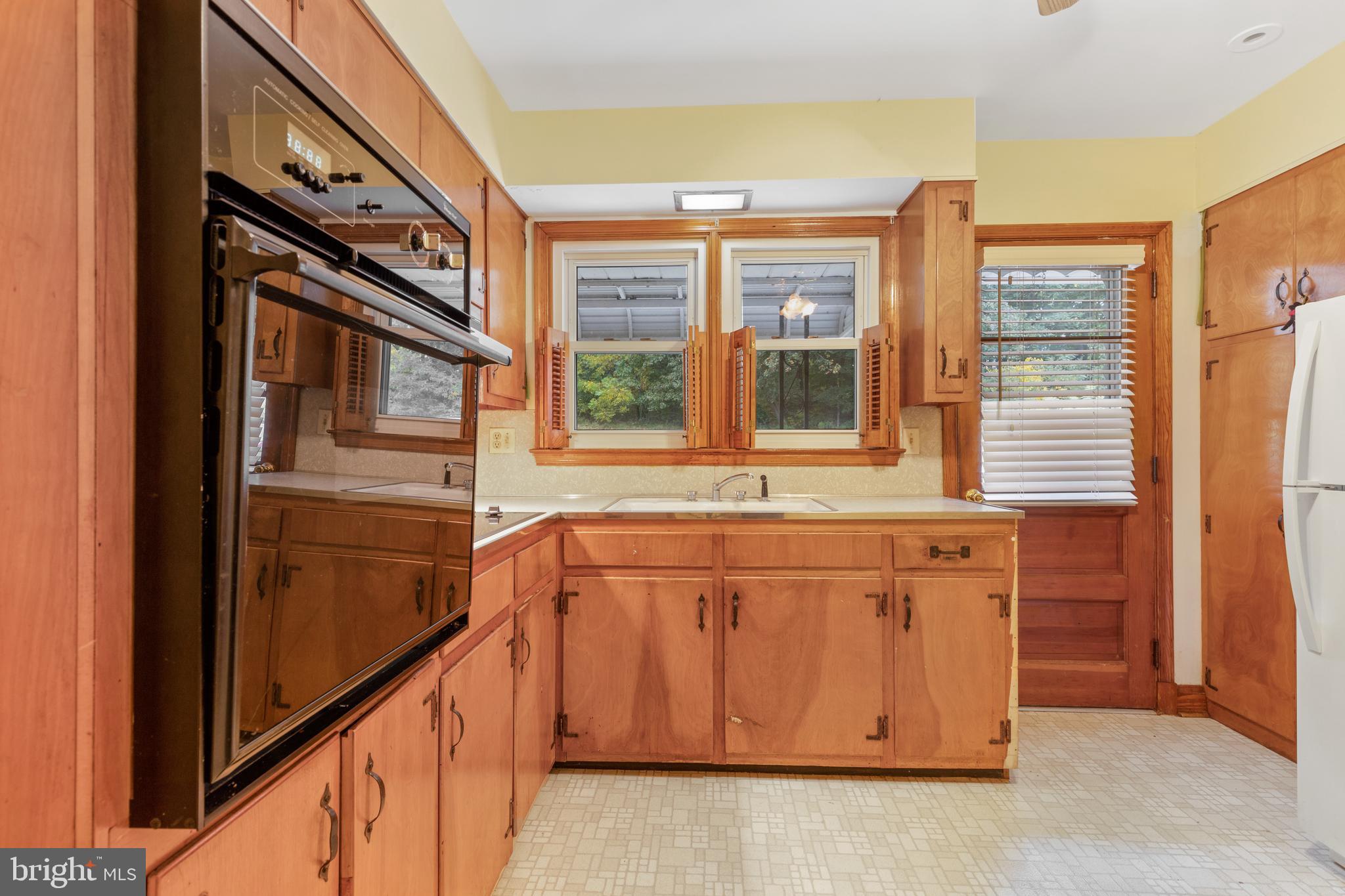 14914 Falls Road Reisterstown, MD 21136 - Photo 15 of 44