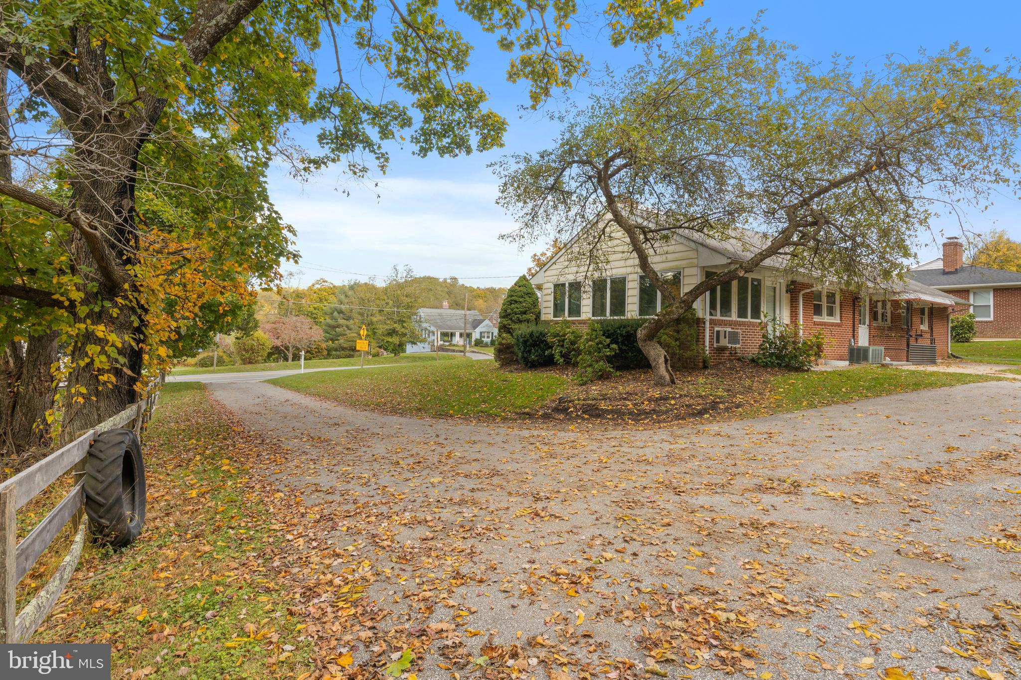 14914 Falls Road Reisterstown, MD 21136 - Photo 3 of 44