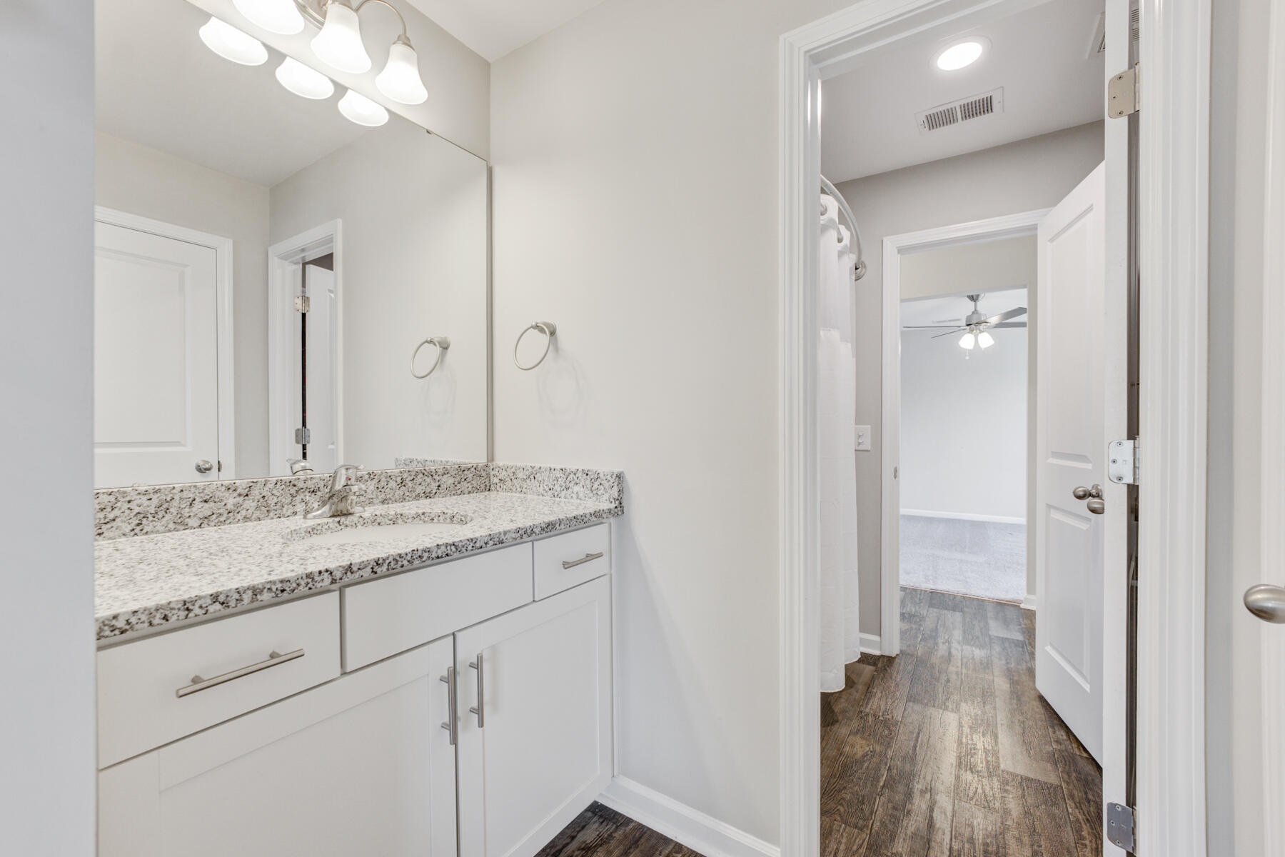 574 Pendleton Drive Moncks Corner, SC 29461 - Photo 36 of 54 574 Pendleton Dr, Moncks Corner SC (37)
