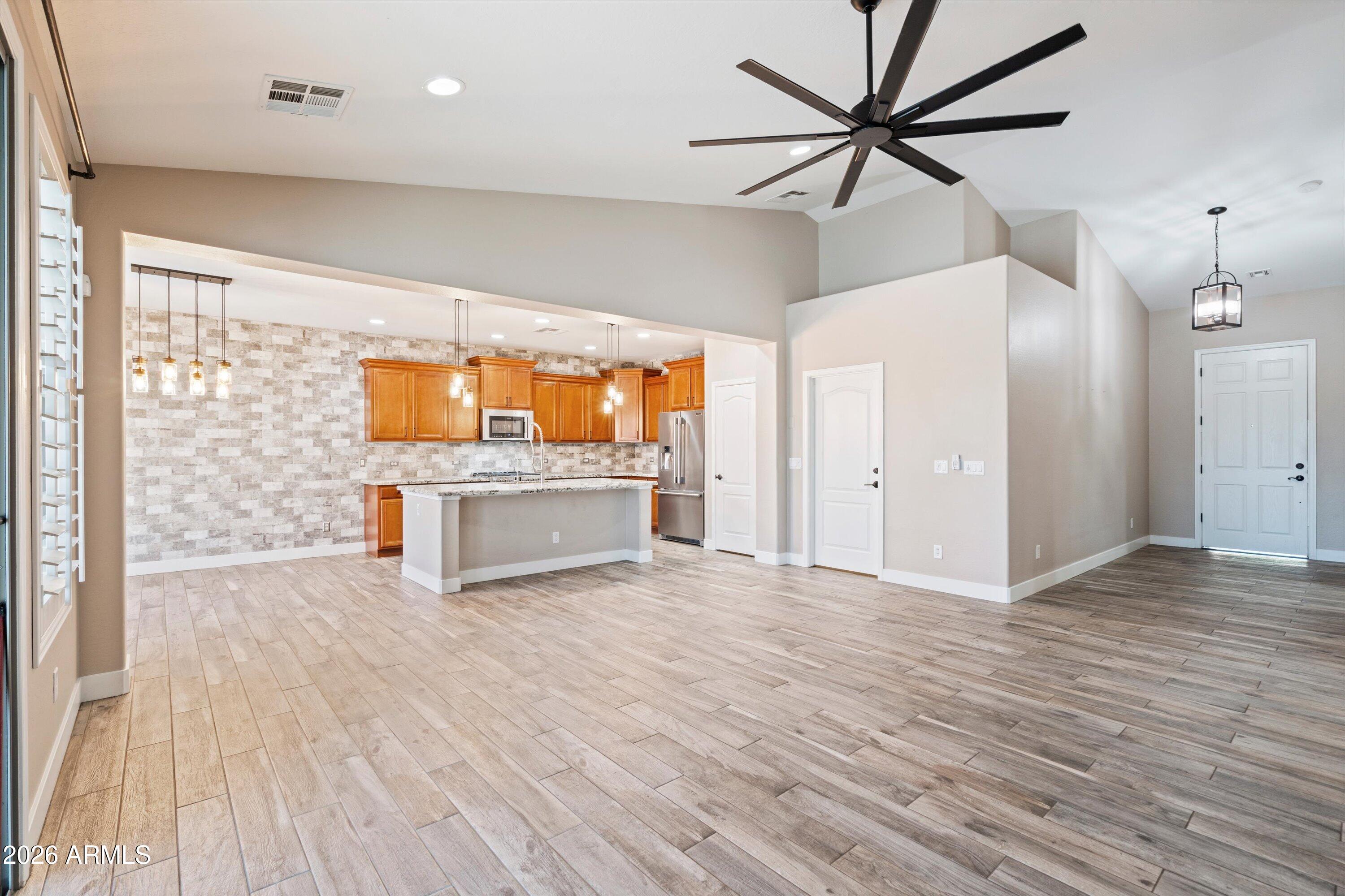 2020 West Bajada Road Phoenix, AZ 85085 - Photo 5 of 53 11-Foyer