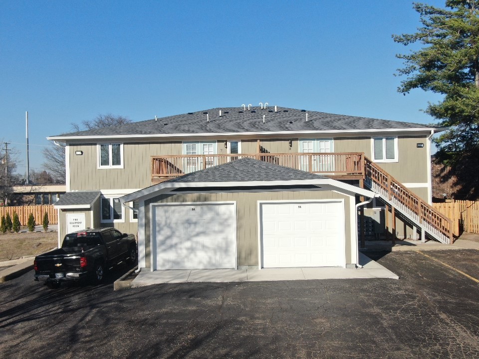 5 South Virginia Road, Unit 6 Crystal Lake, IL 60014 - Photo 5 of 16