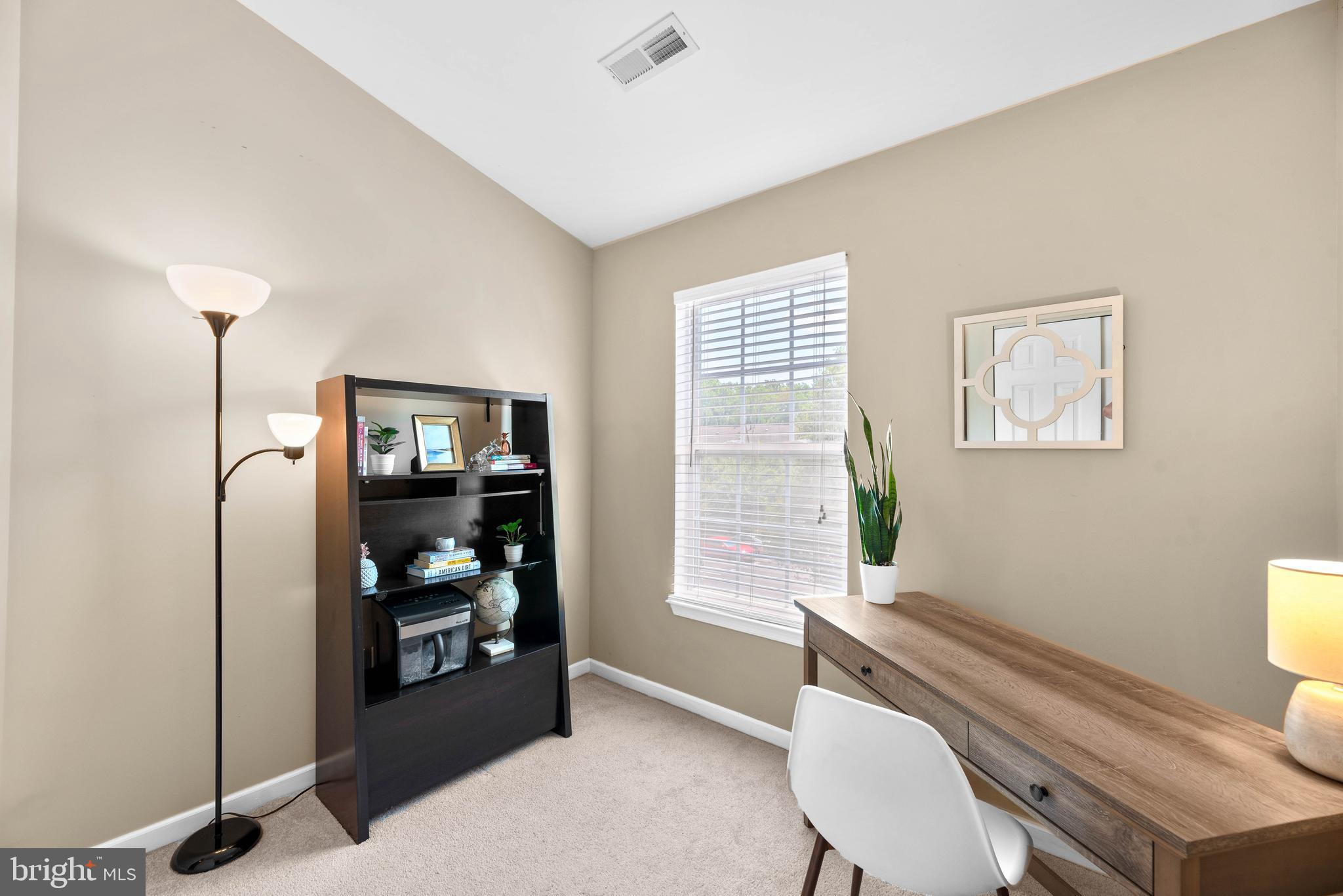 7136 Water Oak Road Elkridge, MD 21075 - Photo 24 of 39 Gallery Image 24