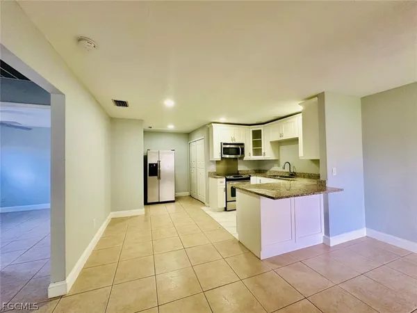 $1,495 | 709 Southeast 8th Terrace, Unit 3, Cape Coral, FL 33990