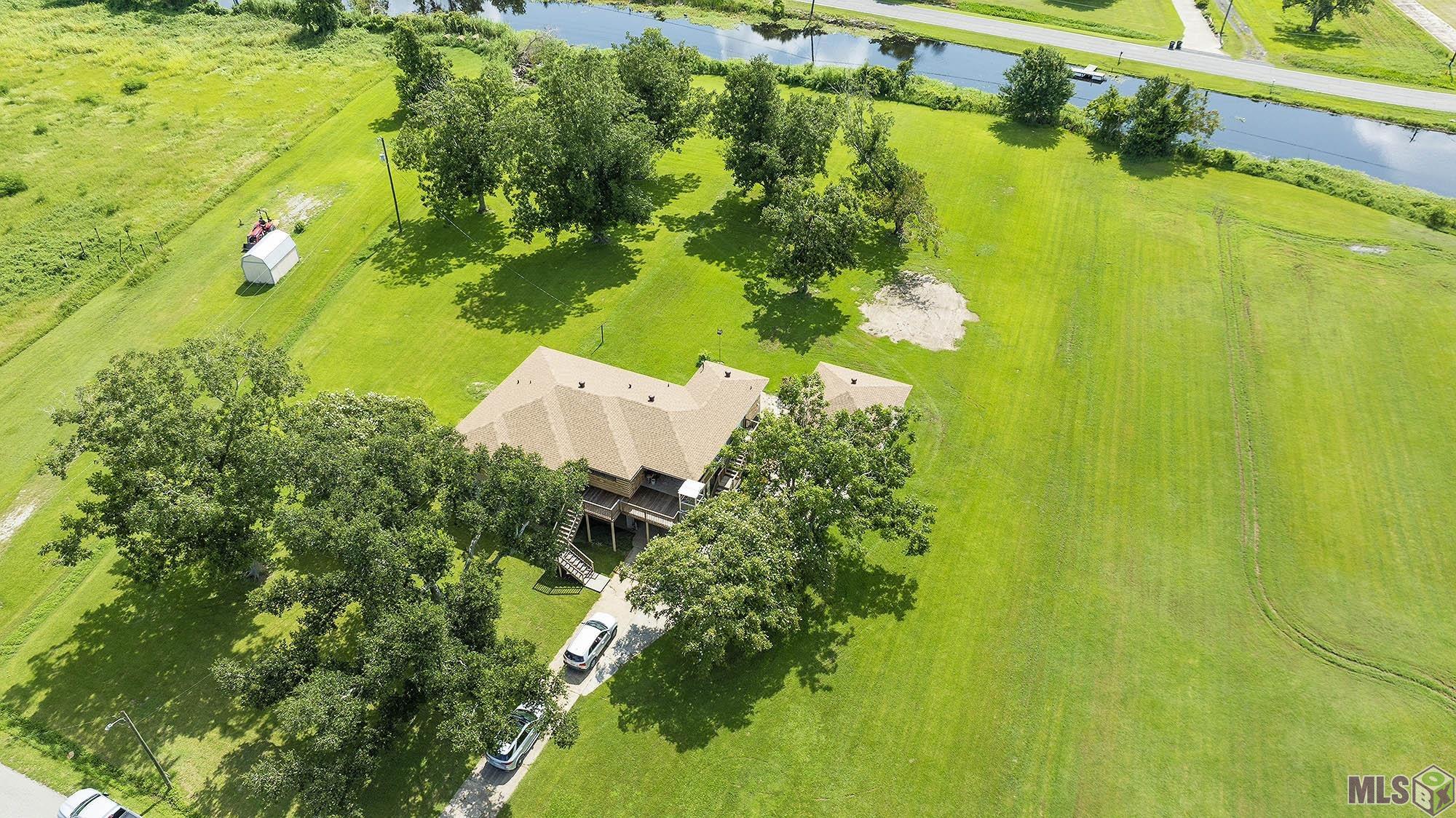 1509 Dr Beatrous Road Theriot, LA 70397 - Photo 2 of 24