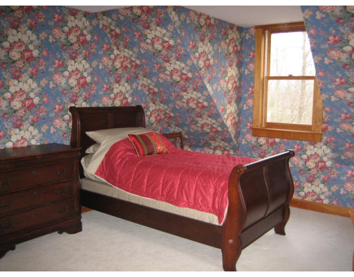 7 Flagg Road Westford, MA 01886 - Photo 12 of 25 Gallery Image 12