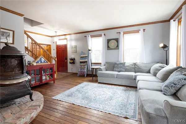 $435,000 | 4679 State Route, Skaneateles, NY 13152