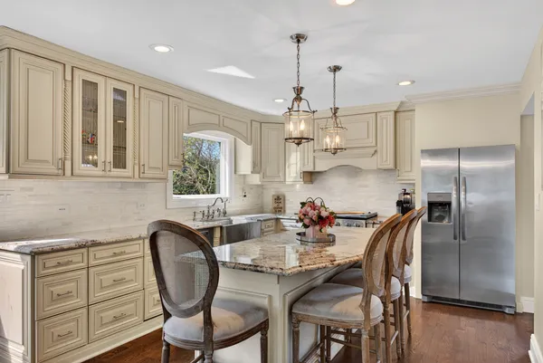 $569,000 | 25231 Monroe Court, Plainfield, IL 60585