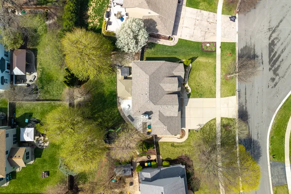$569,000 | 25231 Monroe Court, Plainfield, IL 60585