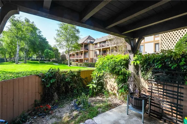 $2,500 | 3613 South Bear Street, Unit B, Santa Ana, CA 92704