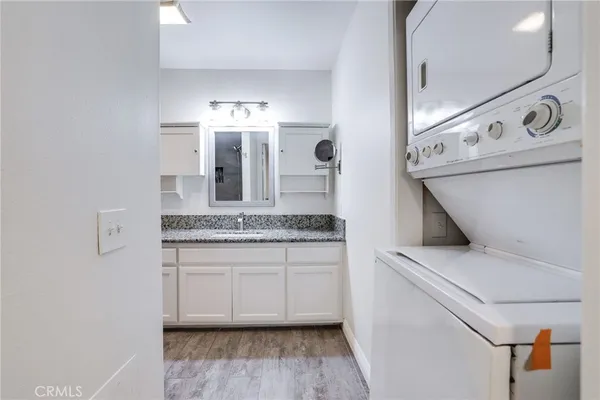 $2,500 | 3613 South Bear Street, Unit B, Santa Ana, CA 92704