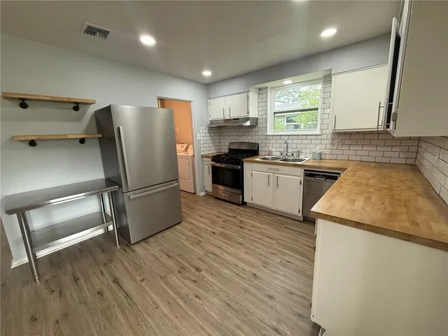 $2,200 | Undisclosed Address, New Orleans, LA 70123