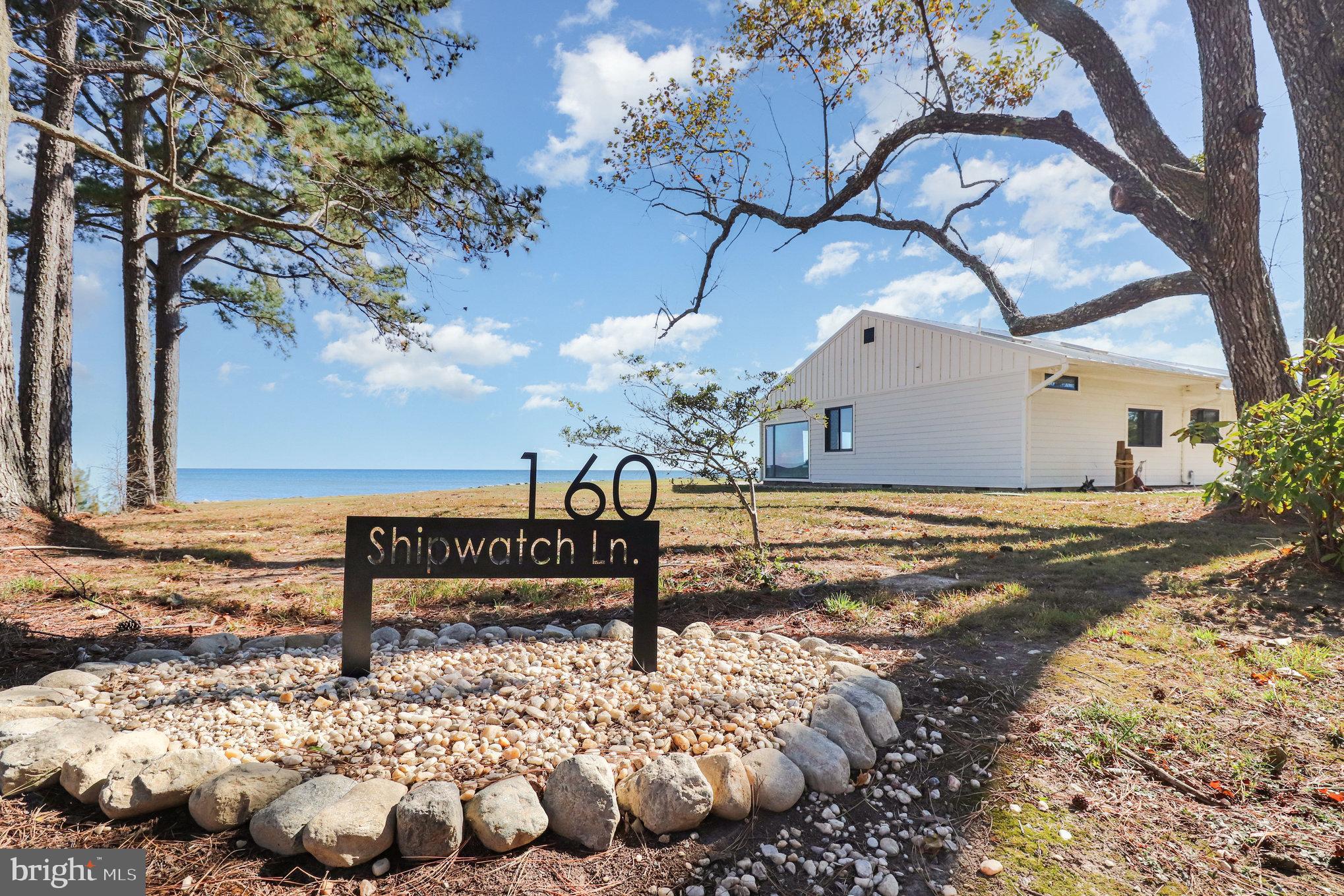 160 Shipwatch Lane Reedville, VA 22539 - Photo 3 of 54 Welcome to 160 Shipwatch Ln.