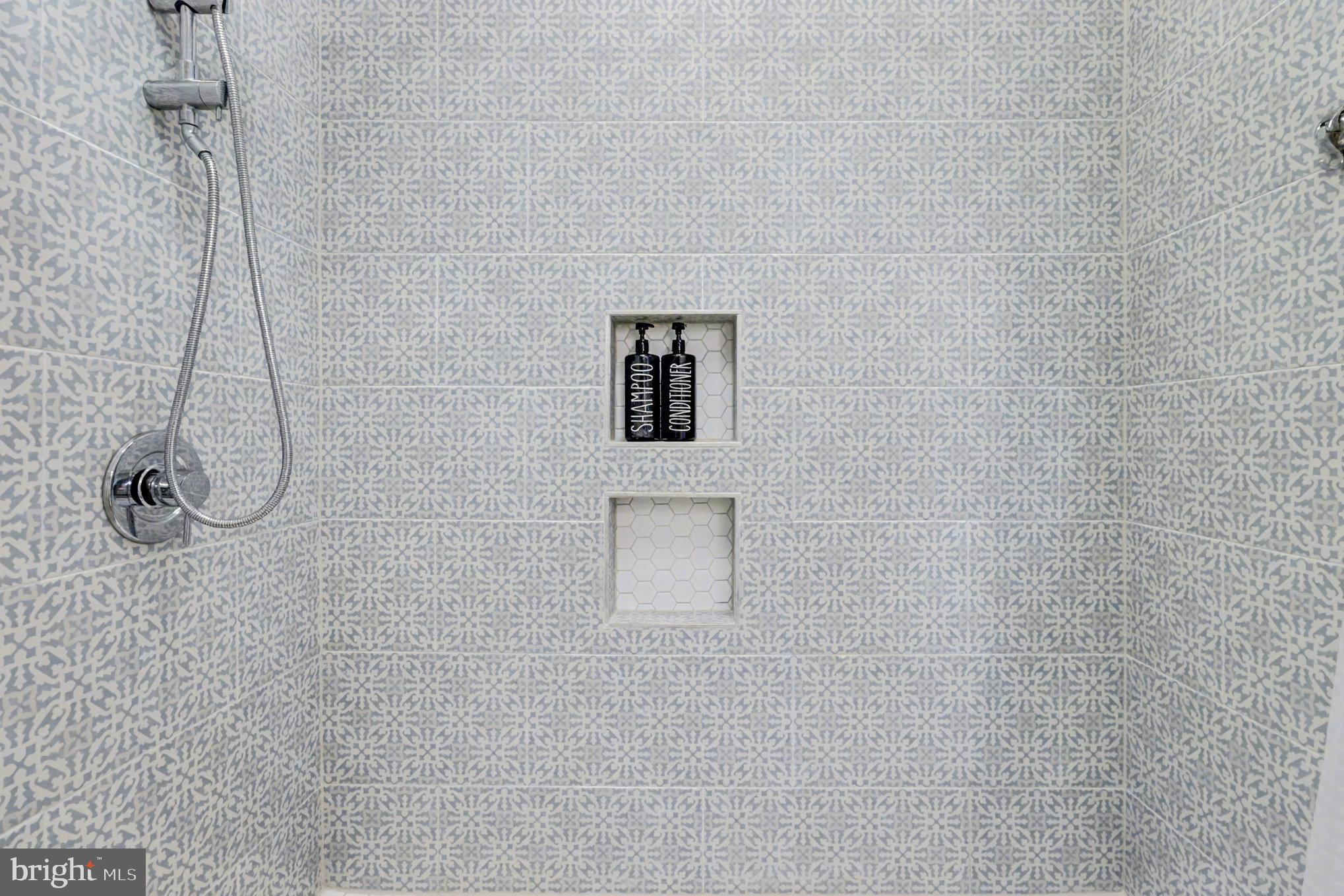 160 Shipwatch Lane Reedville, VA 22539 - Photo 37 of 54 Primary bathroom