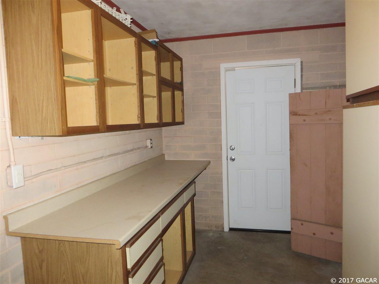 11 Southwest 42nd Street Gainesville, FL 32607 - Photo 18 of 29 Gallery Image 18