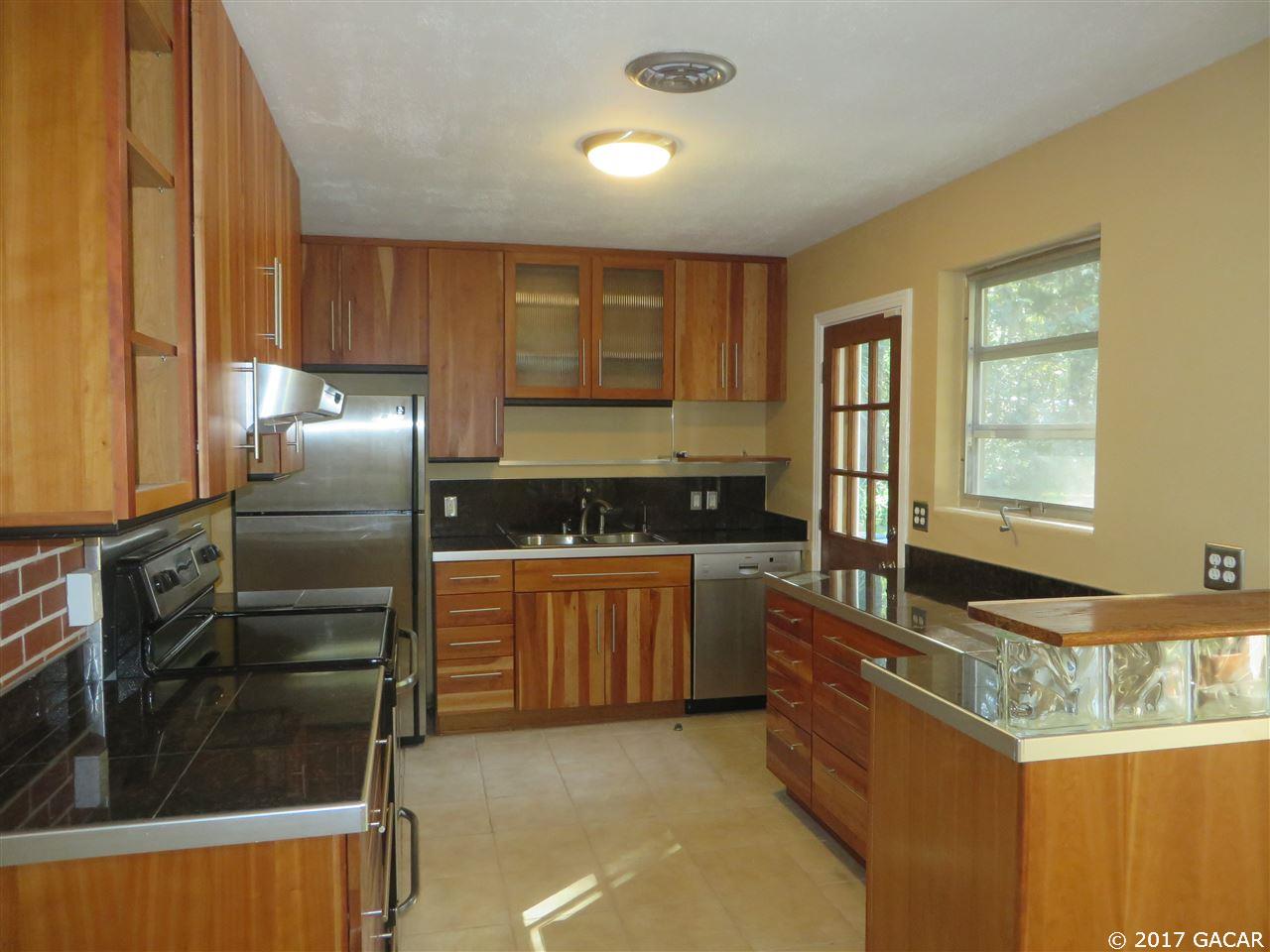 11 Southwest 42nd Street Gainesville, FL 32607 - Photo 7 of 29 Gallery Image 7