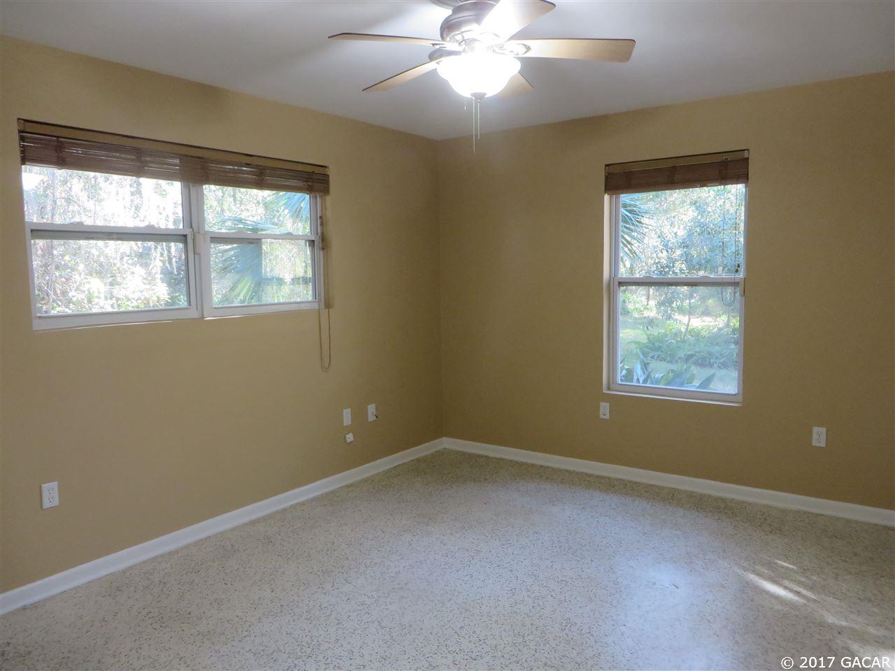 11 Southwest 42nd Street Gainesville, FL 32607 - Photo 10 of 29 Gallery Image 10