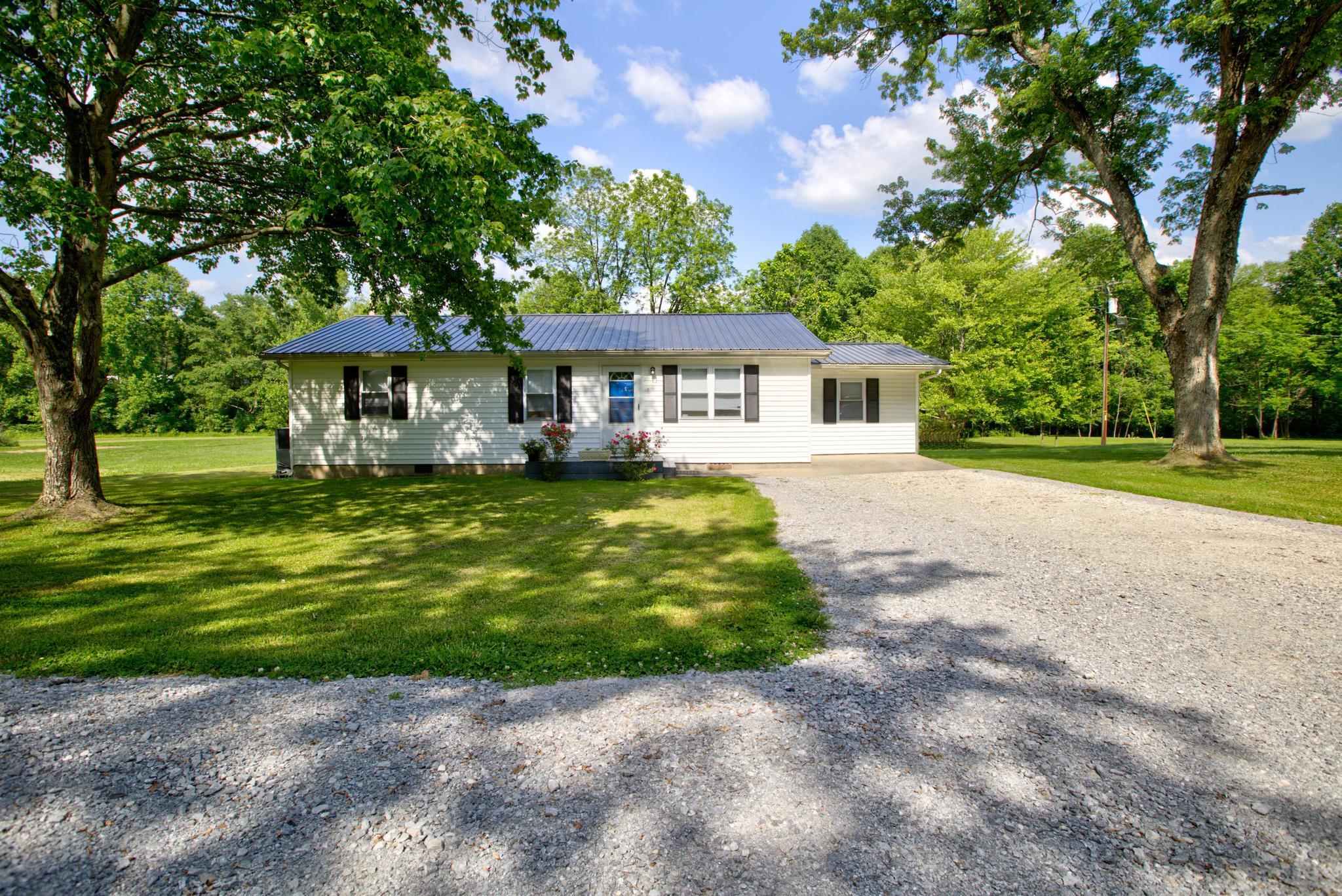 8730 Winchester Road Clay City, KY 40312 - Photo 4 of 21 FVR19586_7_8