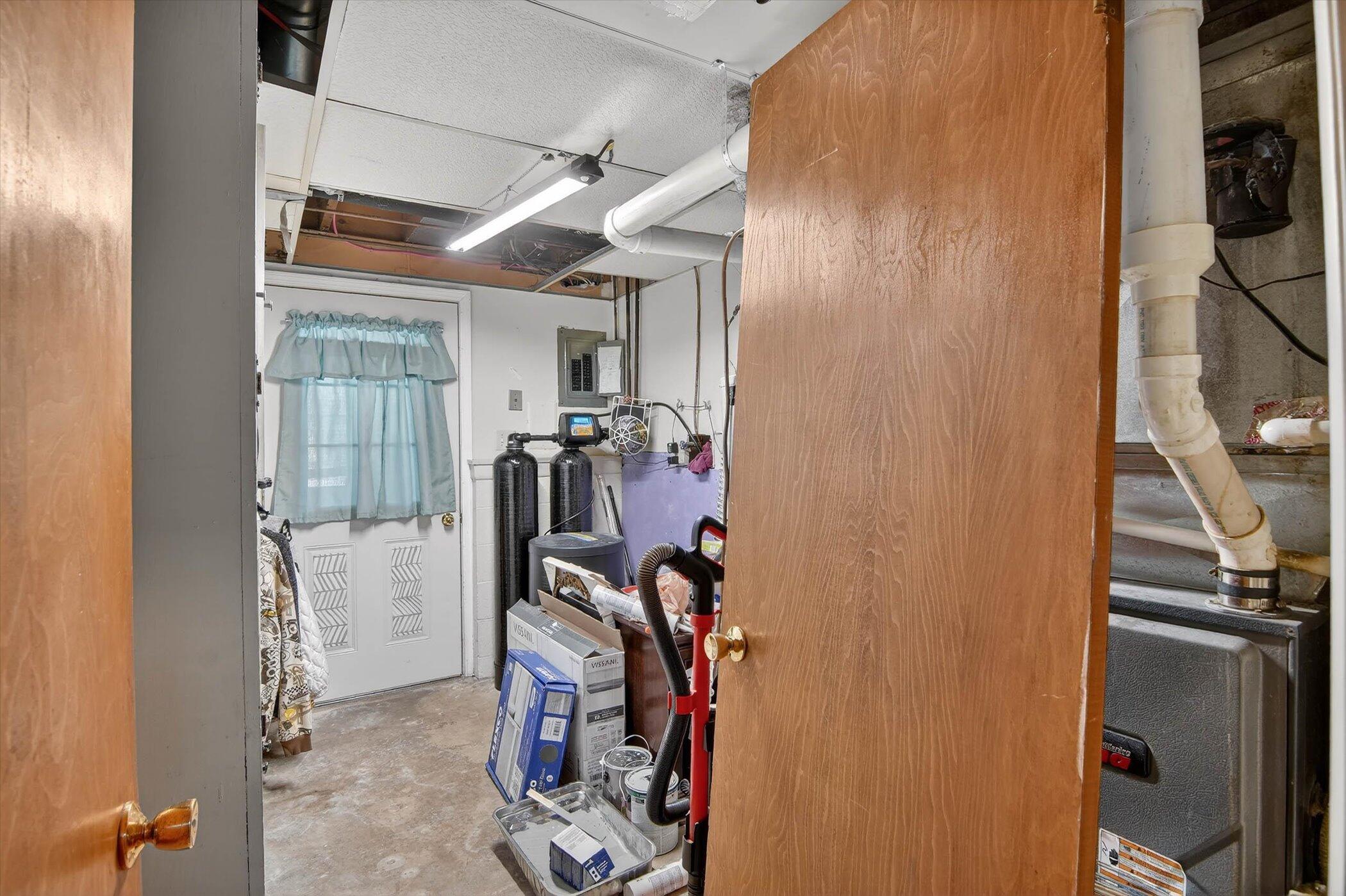 908 Springcrest Boulevard Jackson, MI 49203 - Photo 29 of 37 34-908 Springcrest Blvd Jackson, MI 492