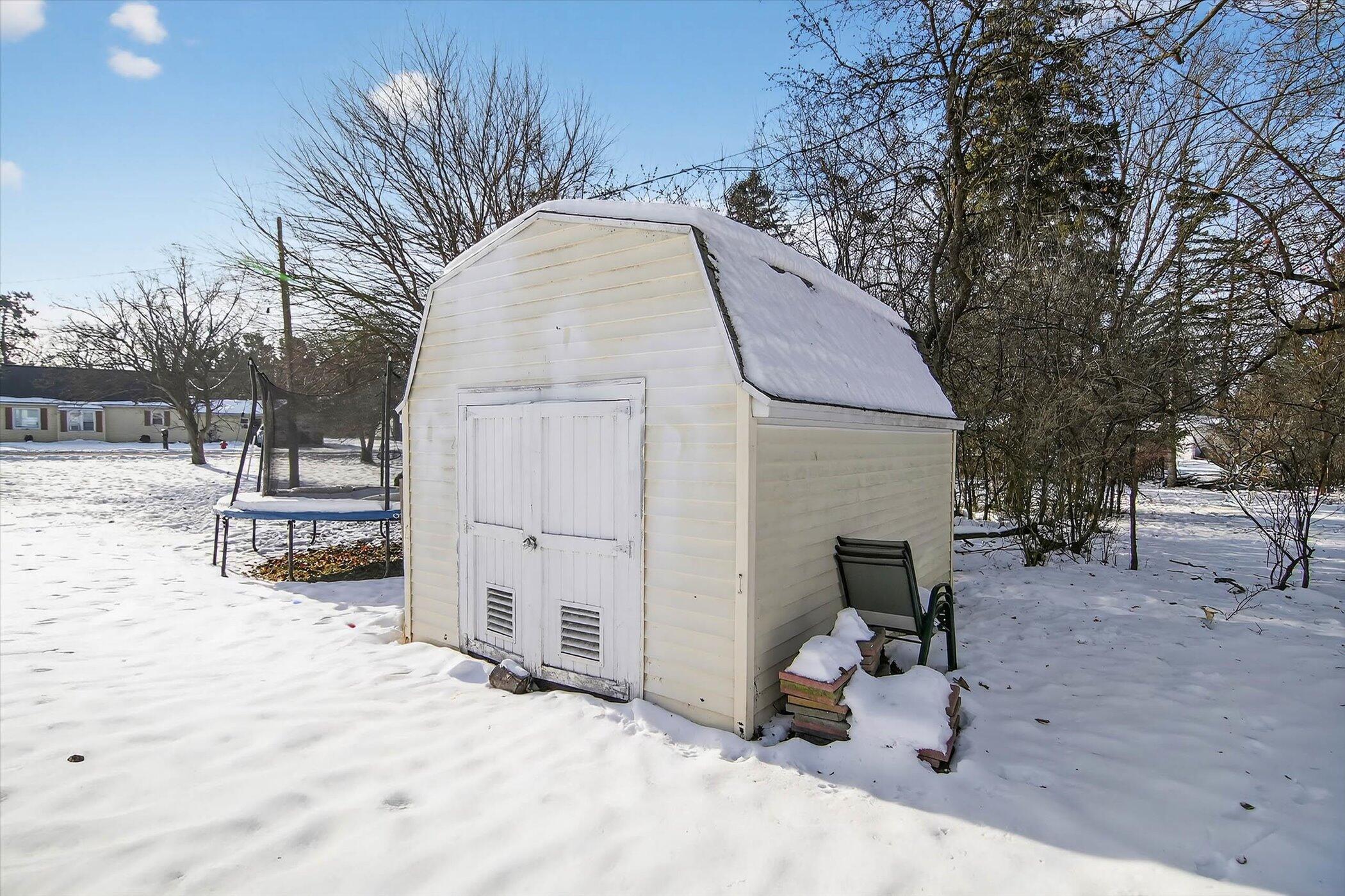 908 Springcrest Boulevard Jackson, MI 49203 - Photo 36 of 37 40-908 Springcrest Blvd Jackson, MI 492