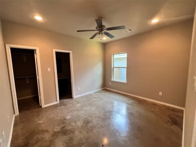 $1,695 | 15887 Pecan Drive, Montgomery, TX 77356