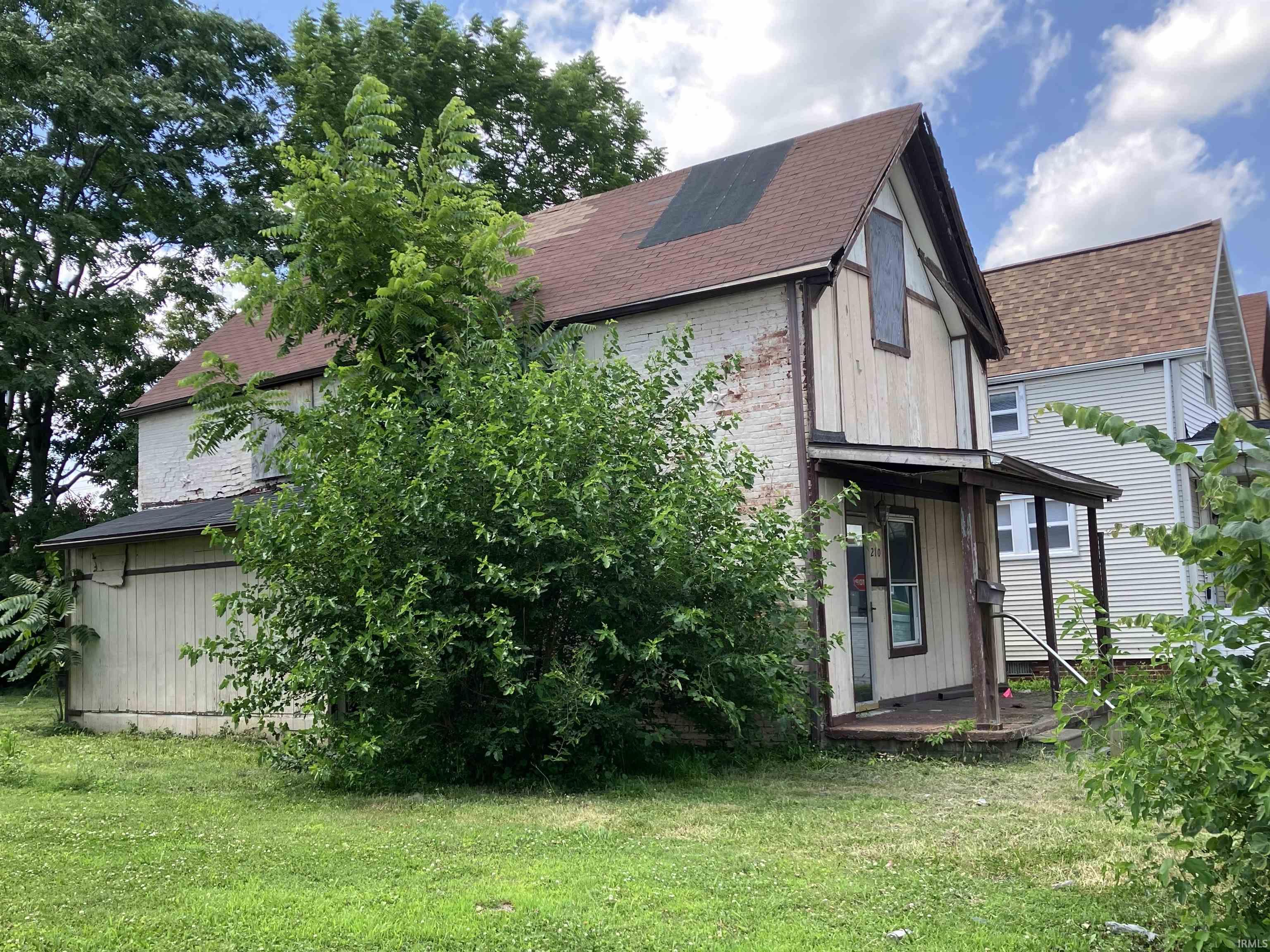 210 Read Street Evansville, IN 47710 - Photo 3 of 11