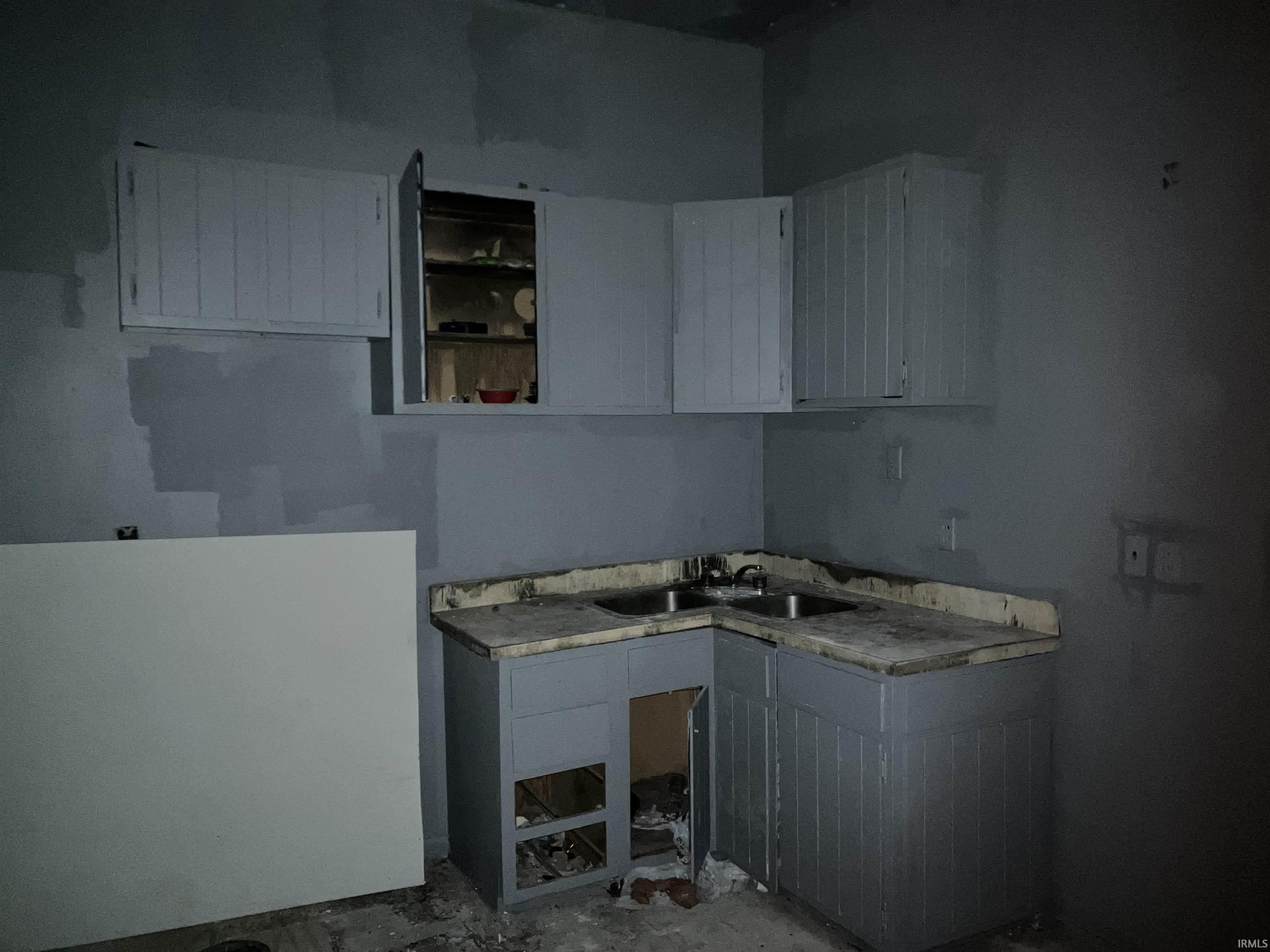 210 Read Street Evansville, IN 47710 - Photo 6 of 11