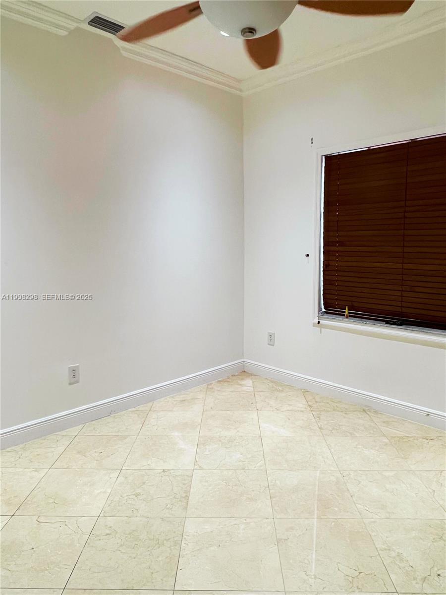 3401 Southwest 149th Avenue Miami, FL 33185 - Photo 17 of 79