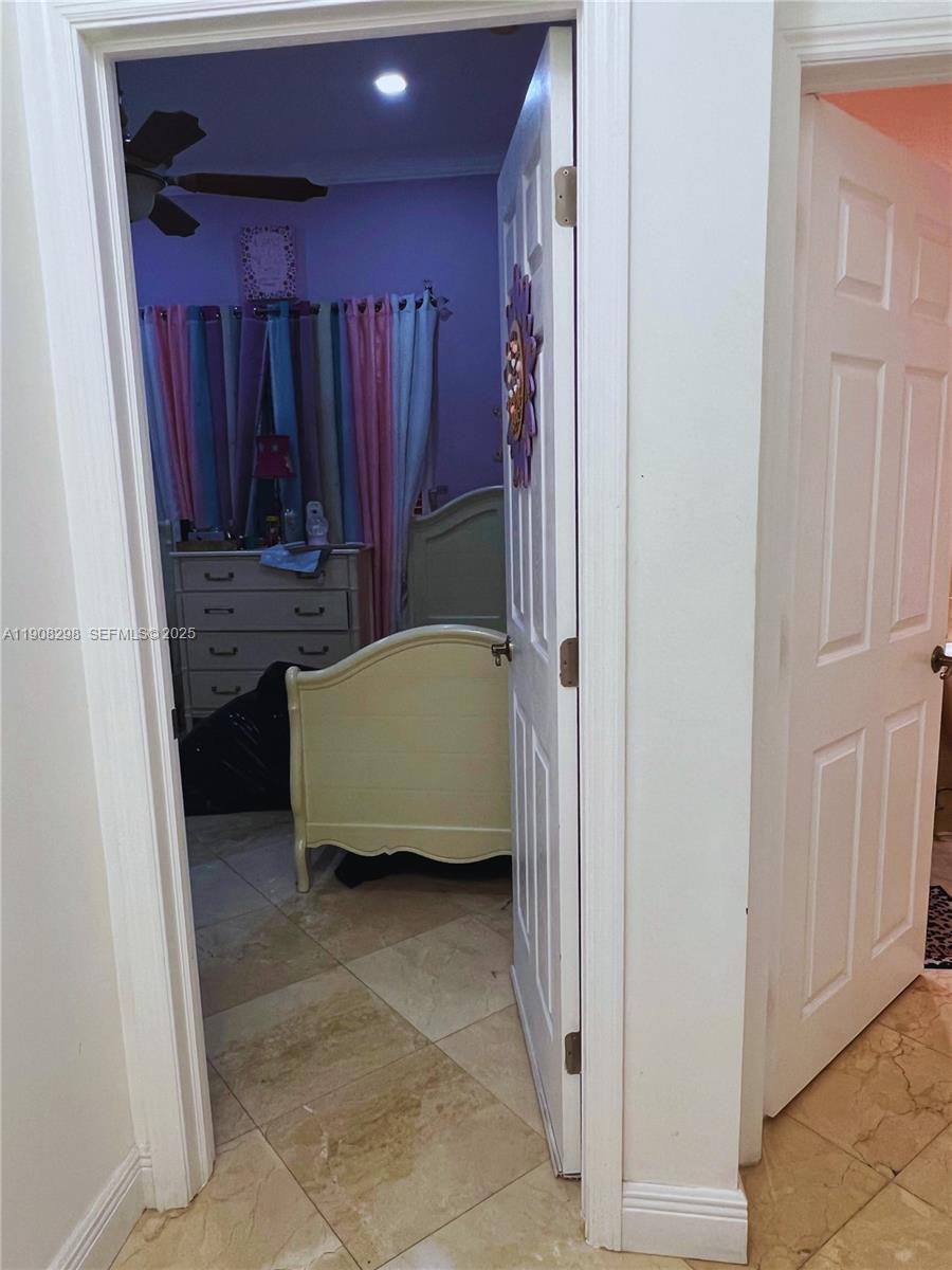 3401 Southwest 149th Avenue Miami, FL 33185 - Photo 19 of 79