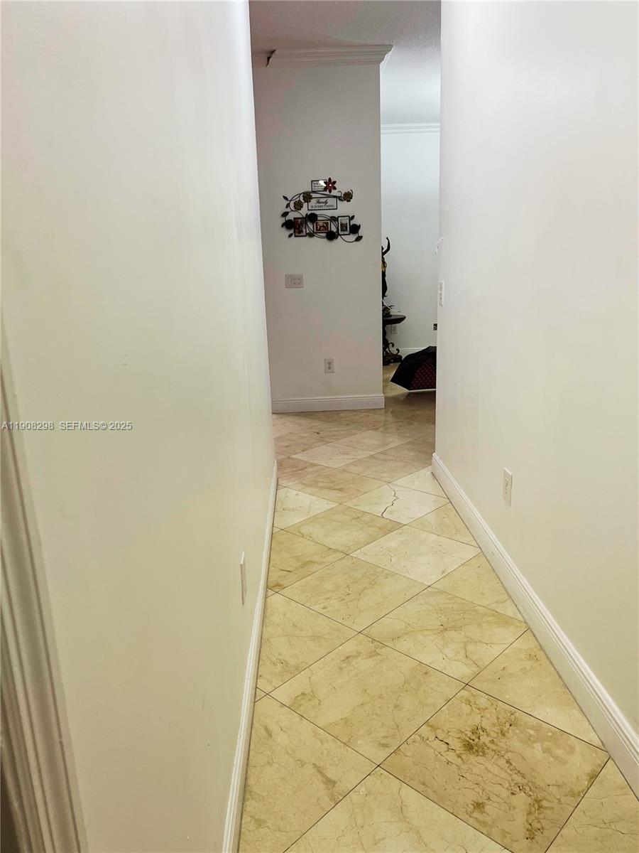 3401 Southwest 149th Avenue Miami, FL 33185 - Photo 26 of 79