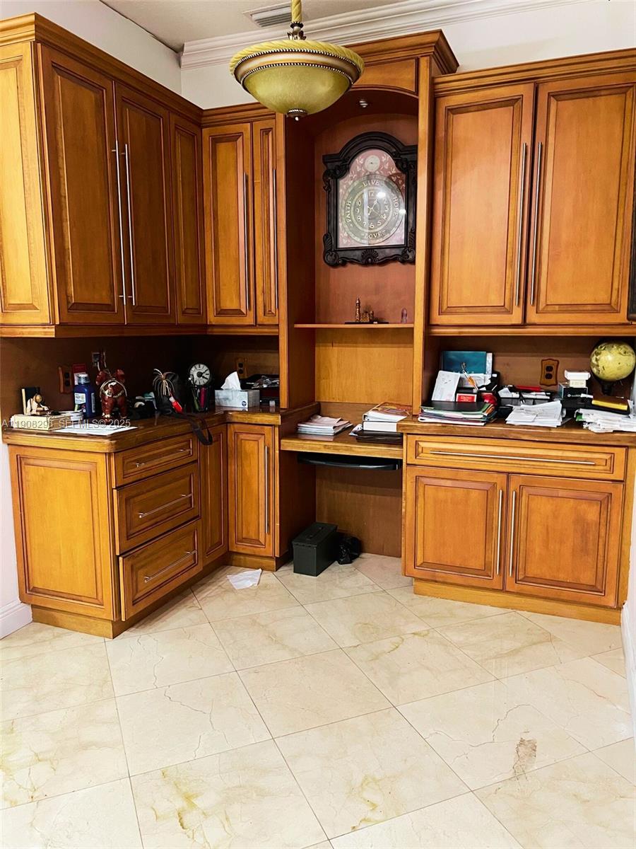 3401 Southwest 149th Avenue Miami, FL 33185 - Photo 28 of 79