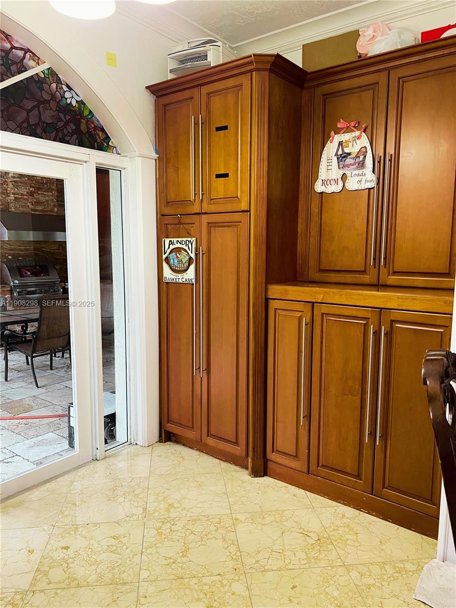 3401 Southwest 149th Avenue Miami, FL 33185 - Photo 49 of 79