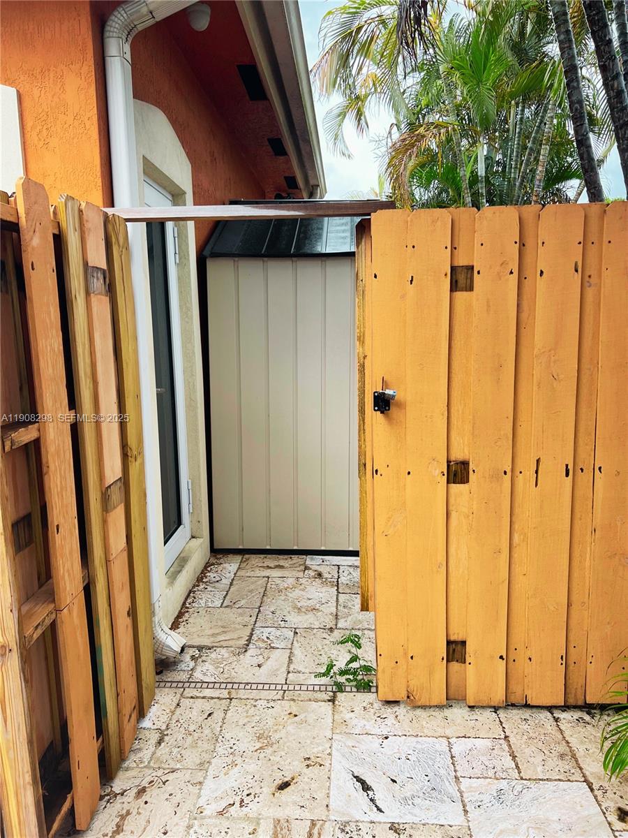 3401 Southwest 149th Avenue Miami, FL 33185 - Photo 58 of 79