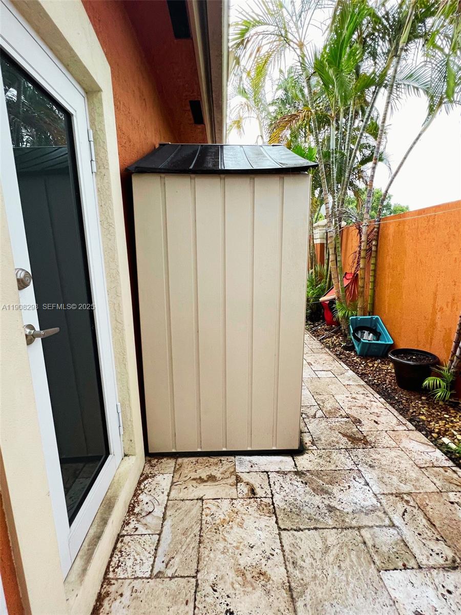 3401 Southwest 149th Avenue Miami, FL 33185 - Photo 59 of 79