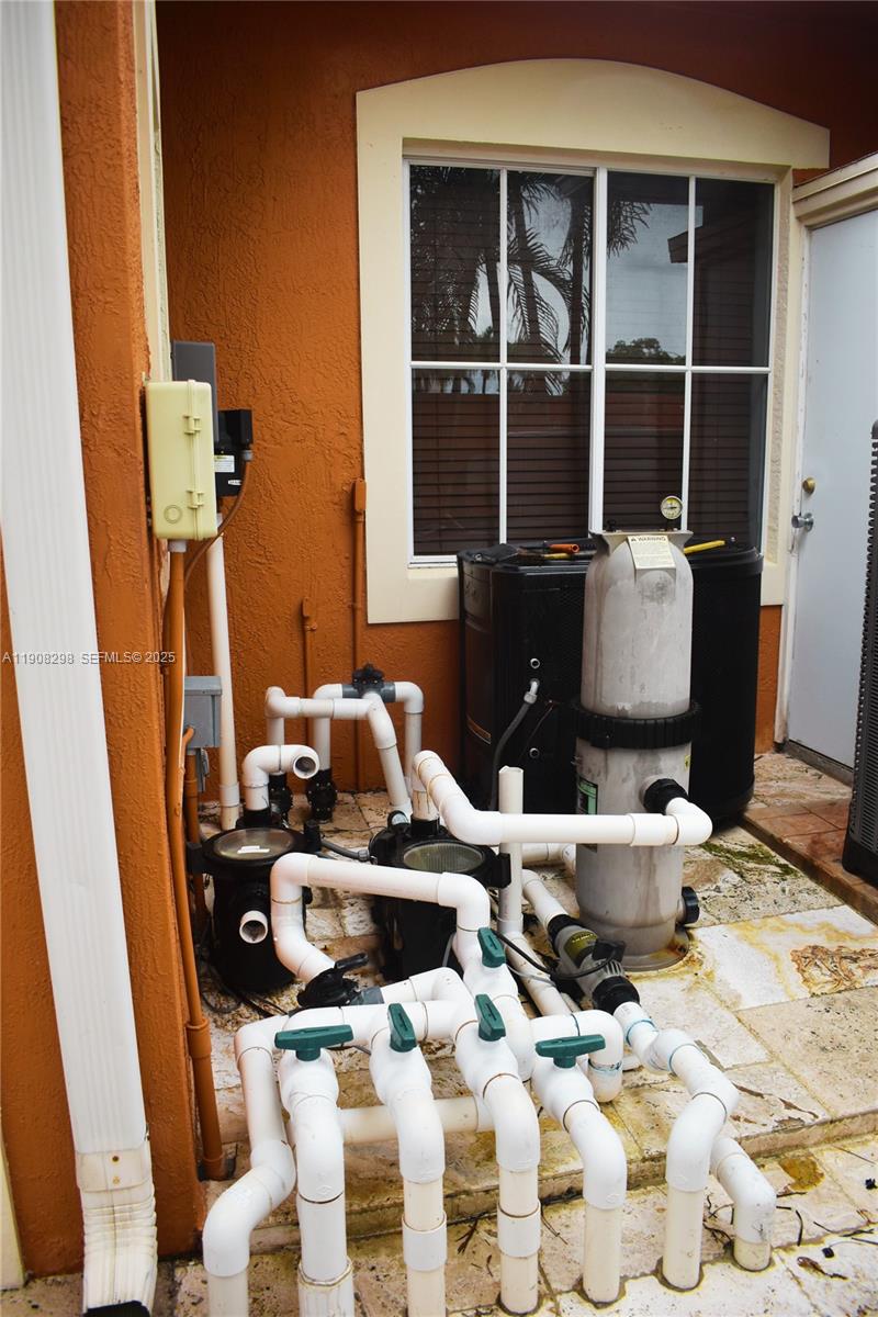 3401 Southwest 149th Avenue Miami, FL 33185 - Photo 67 of 79