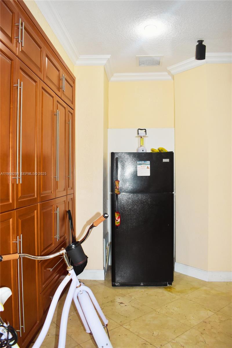 3401 Southwest 149th Avenue Miami, FL 33185 - Photo 71 of 79