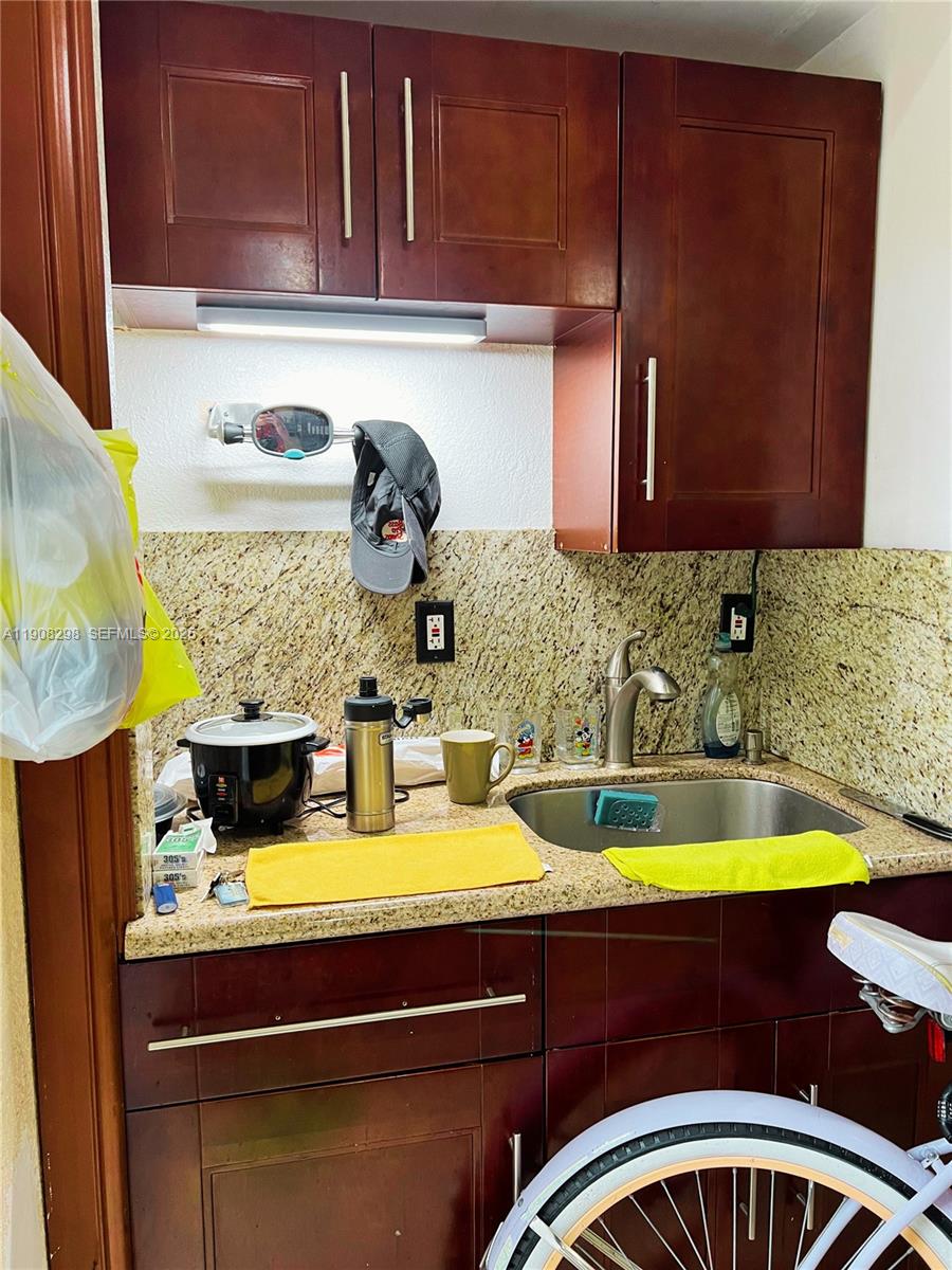 3401 Southwest 149th Avenue Miami, FL 33185 - Photo 72 of 79