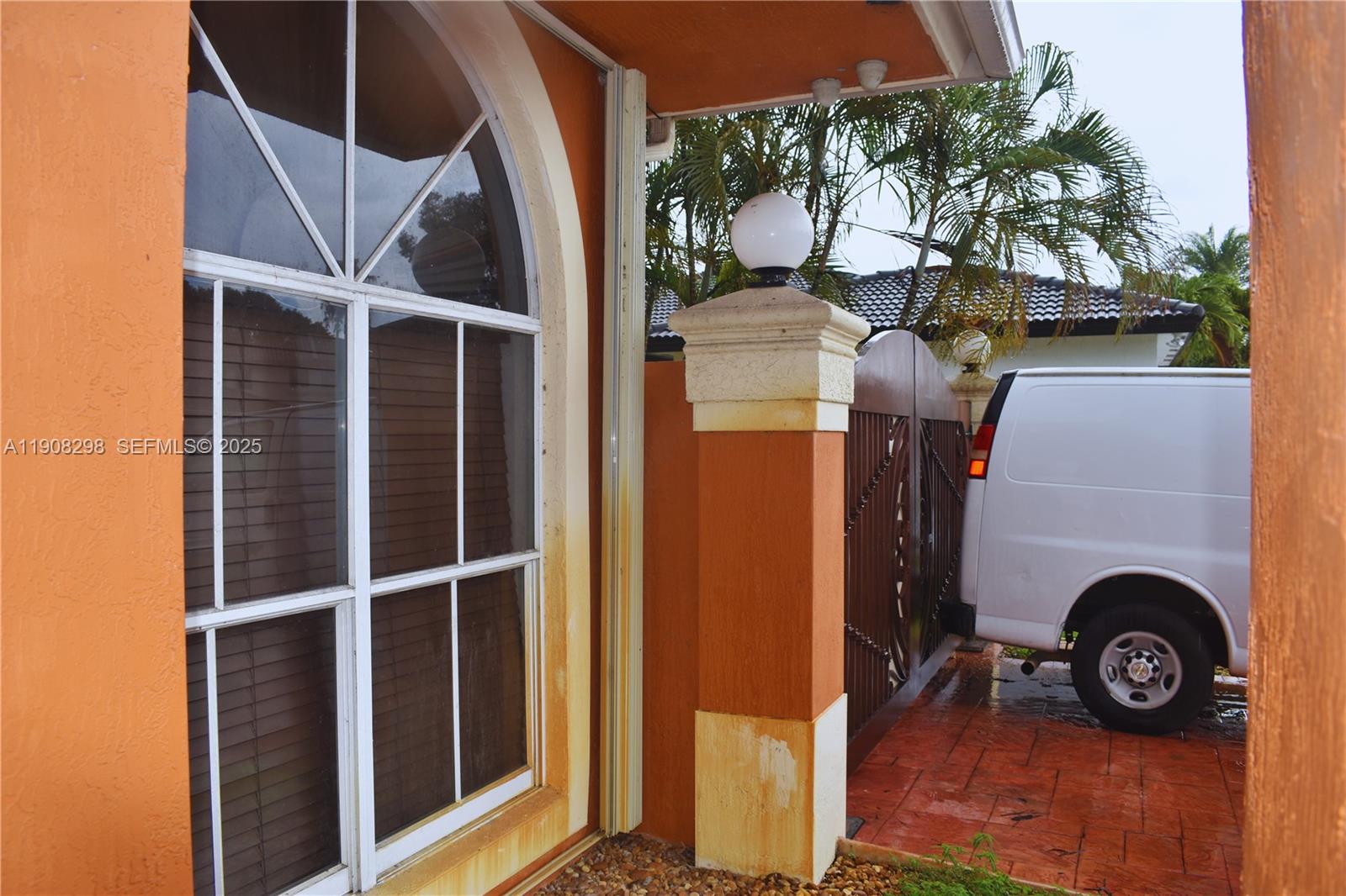 3401 Southwest 149th Avenue Miami, FL 33185 - Photo 8 of 79