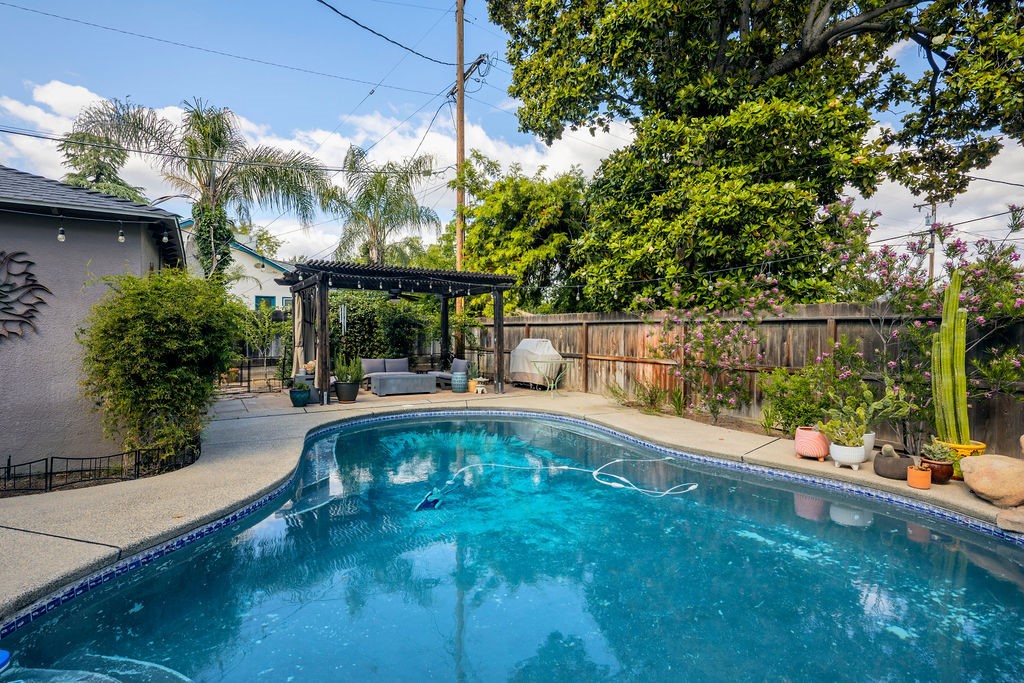 107 East Normal Avenue Fresno, CA 93704 - Photo 40 of 45