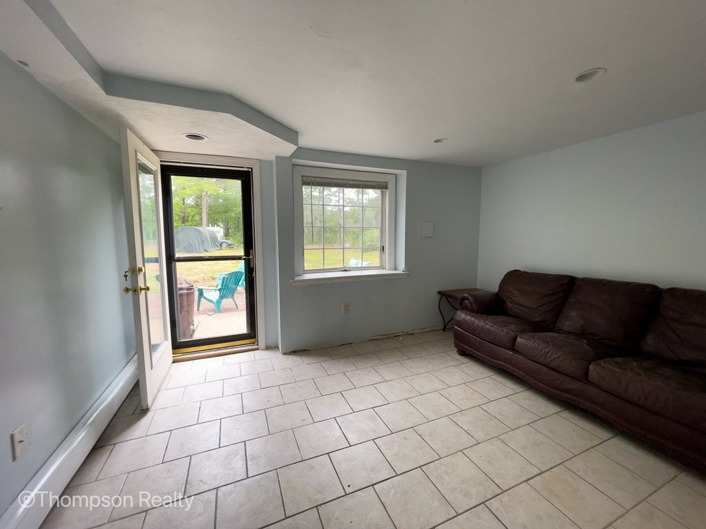 98 Raymond Road Plymouth, MA 02360 - Photo 37 of 42 Gallery Image 37