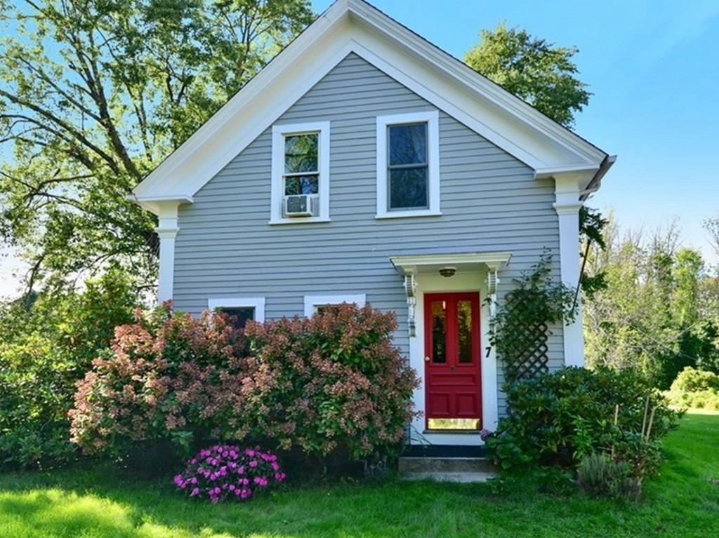 7 Bates Street Mendon, MA 01756 - Photo 1 of 27 Gallery Image 1