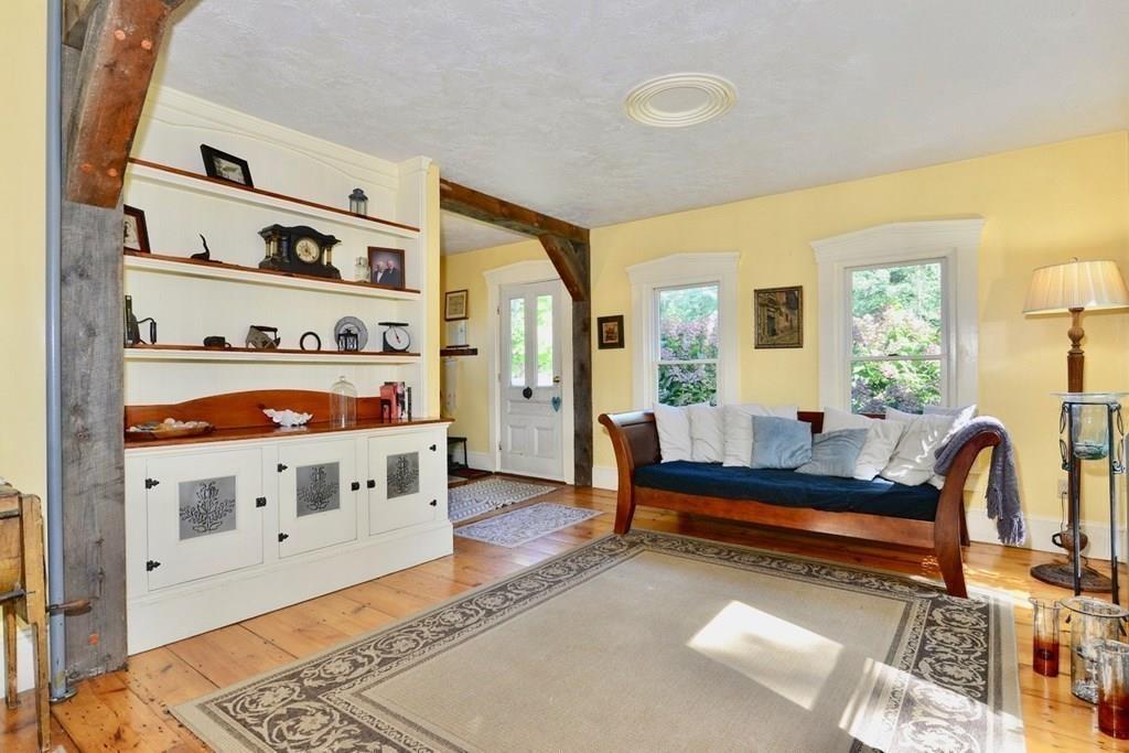 7 Bates Street Mendon, MA 01756 - Photo 8 of 27 Gallery Image 8