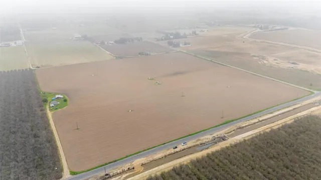 a view of an ocean beach