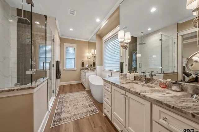 $995,000 | 23332 Fm 1995, Lindale, TX 75771