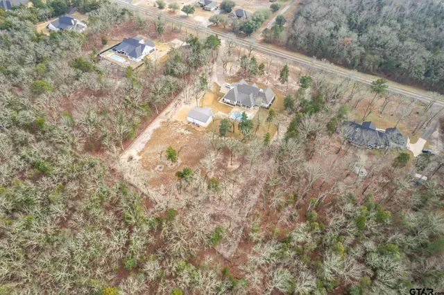 $995,000 | 23332 Fm 1995, Lindale, TX 75771