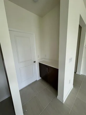 a view of walk in closet