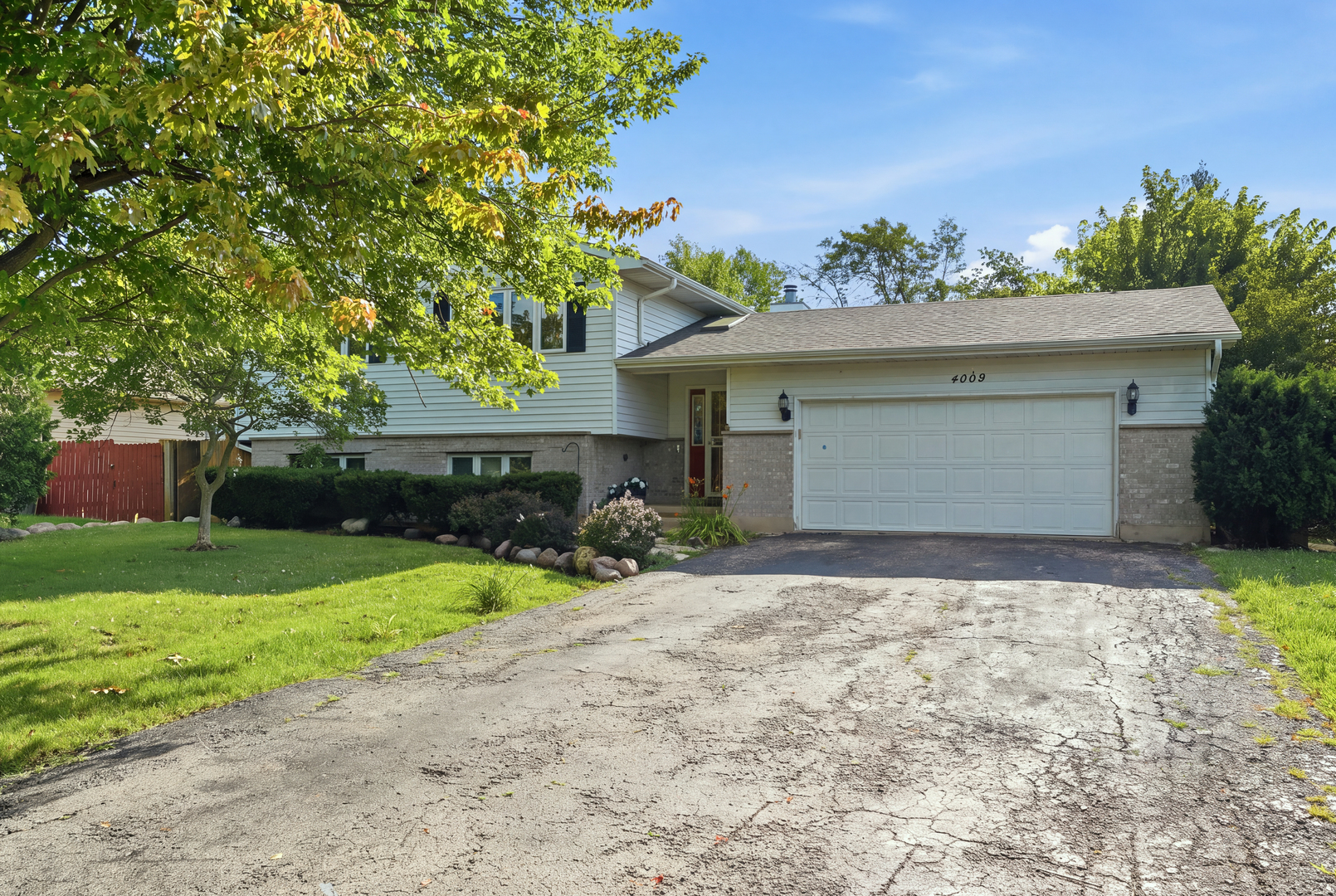 4009 Ridge Road Zion, IL 60099 - Photo 1 of 23 Gallery Image 1