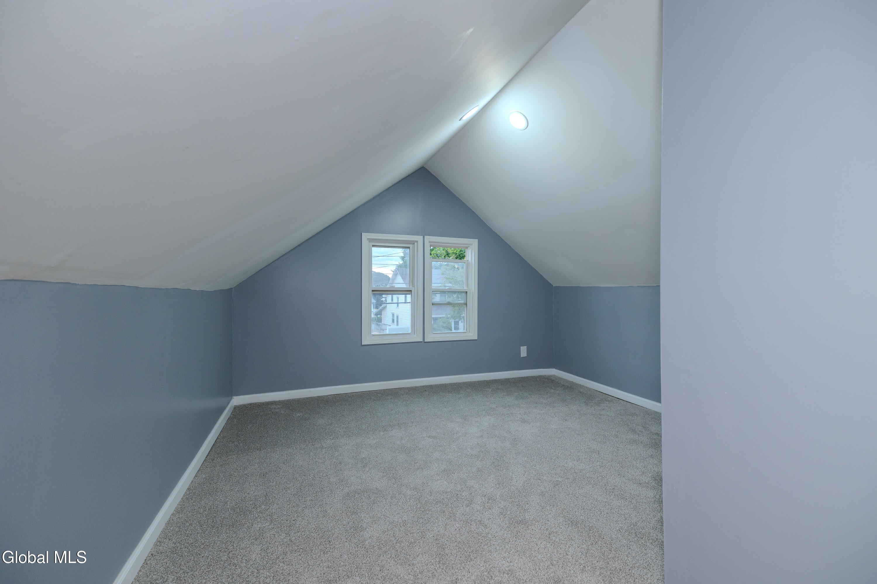 755 Curry Road Rotterdam, NY 12306 - Photo 13 of 40 0S4A6742
