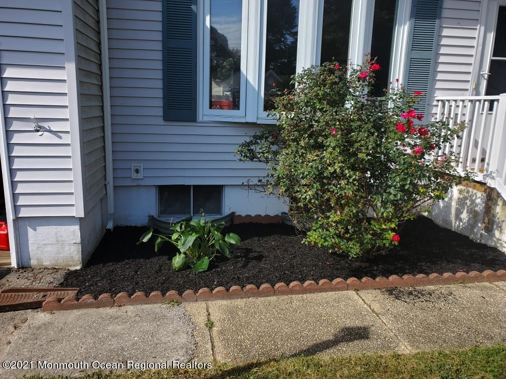 3 Midpark Drive Brick, NJ 08724 - Photo 4 of 12 a front view of a house